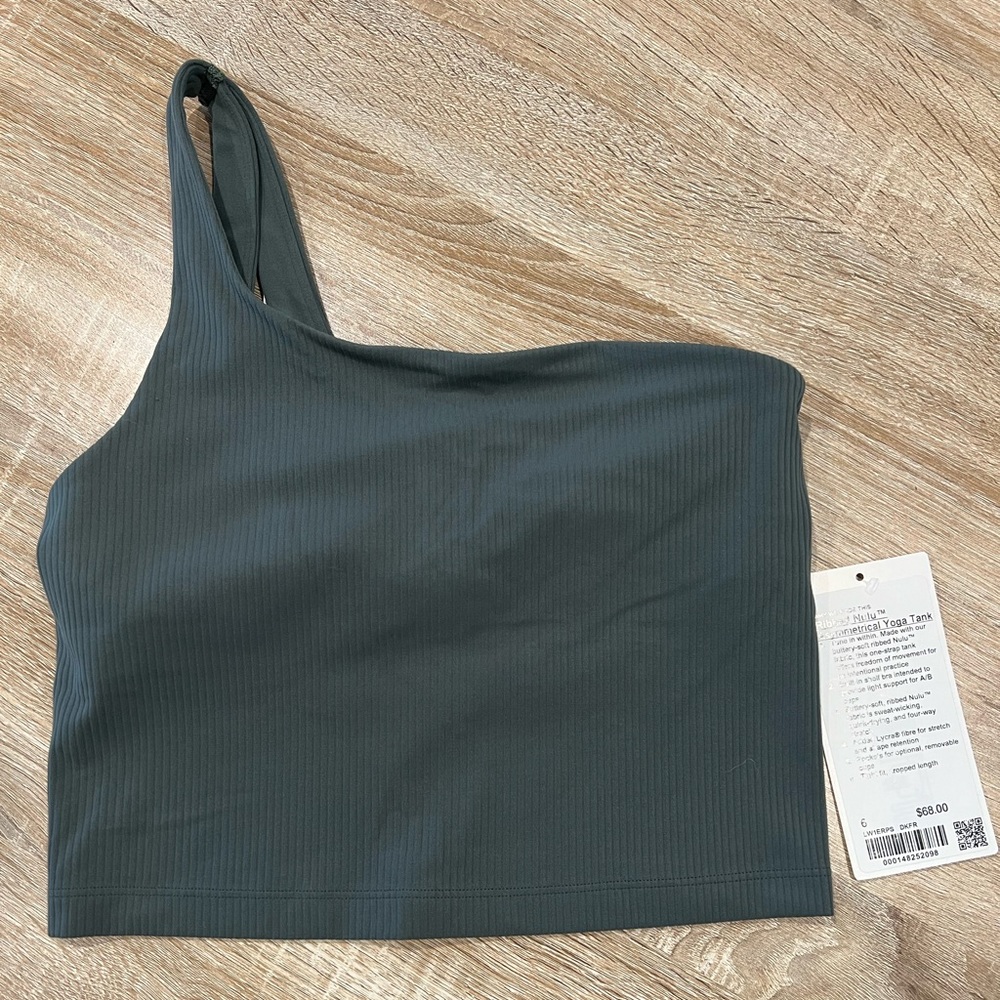 Lululemon Ribbed asymmetrical tank top